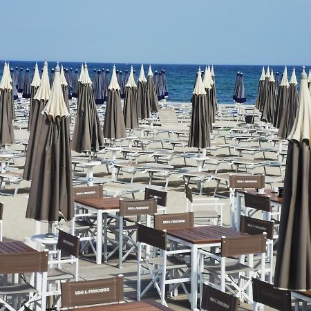 Nicolhouse Apartment Bari Bagian luar foto