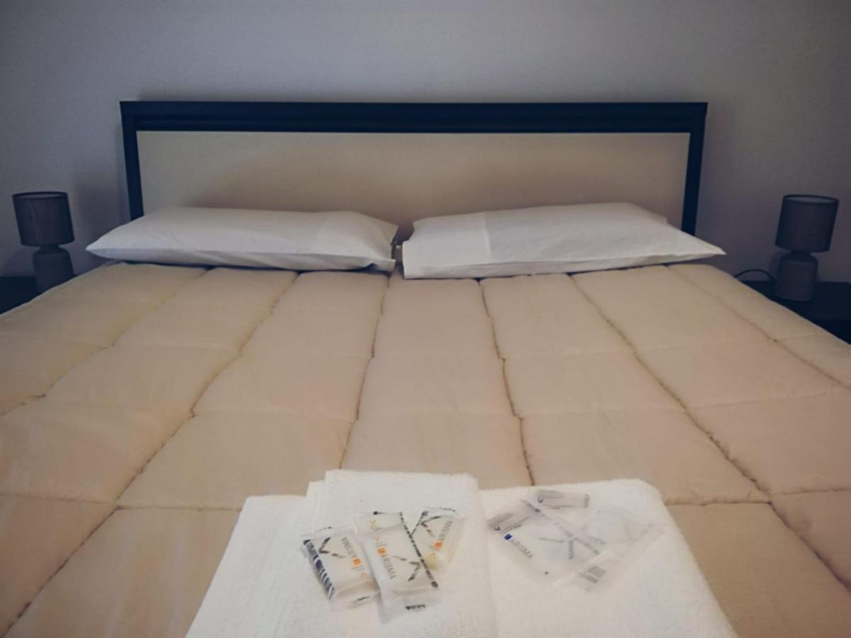Nicolhouse Apartment Bari Bagian luar foto