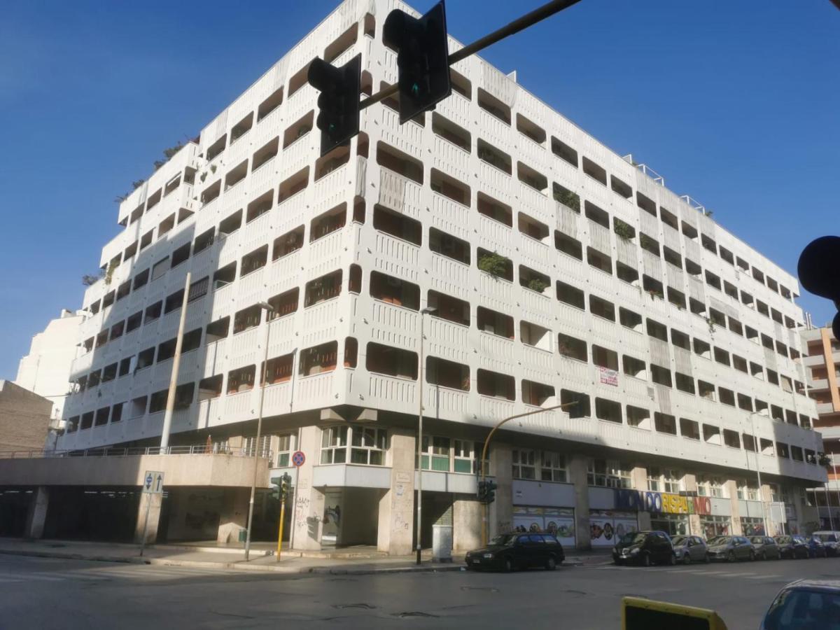 Nicolhouse Apartment Bari Bagian luar foto