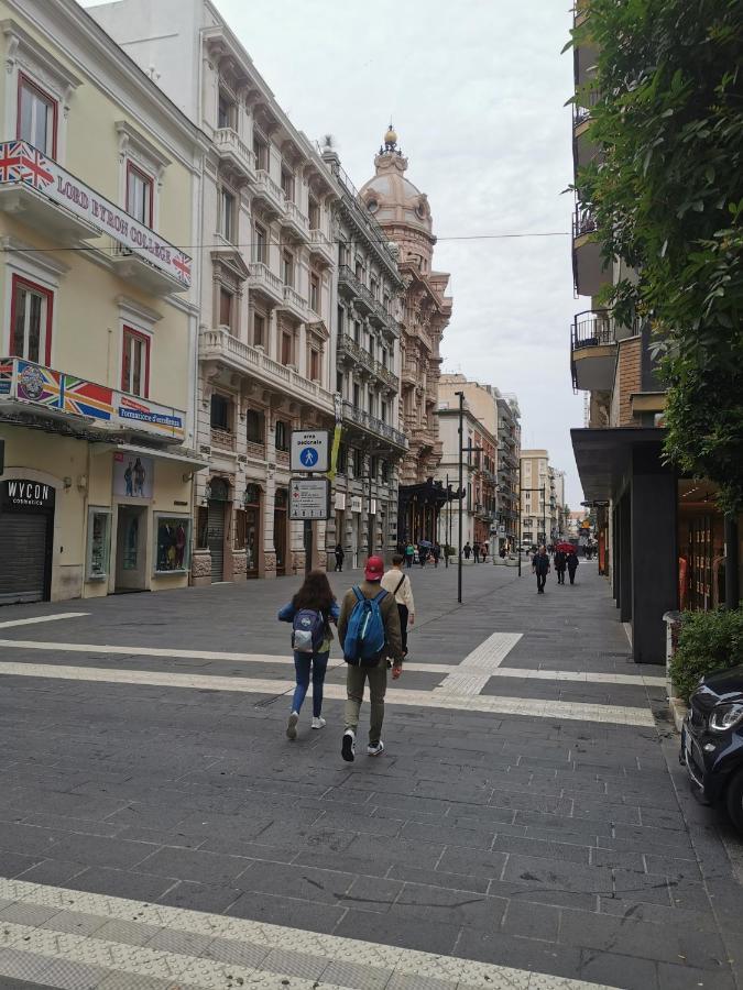 Nicolhouse Apartment Bari Bagian luar foto